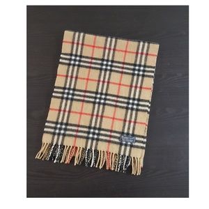 BURBERRYS Authentic vintage scarf